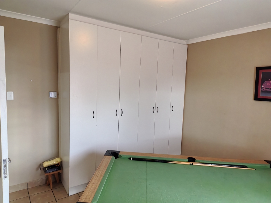 2 Bedroom Property for Sale in Windsor Park Eastern Cape